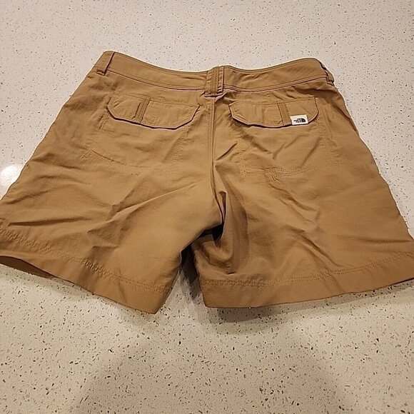 The North Face Women's Size 2 Shorts Khaki Tan - Picture 7 of 8